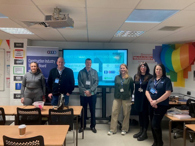 Representatives from Morgan Sindall, CITB, JB Carpentry Limited and Flynn Interiors hosts the workshop at North Hertfordshire College