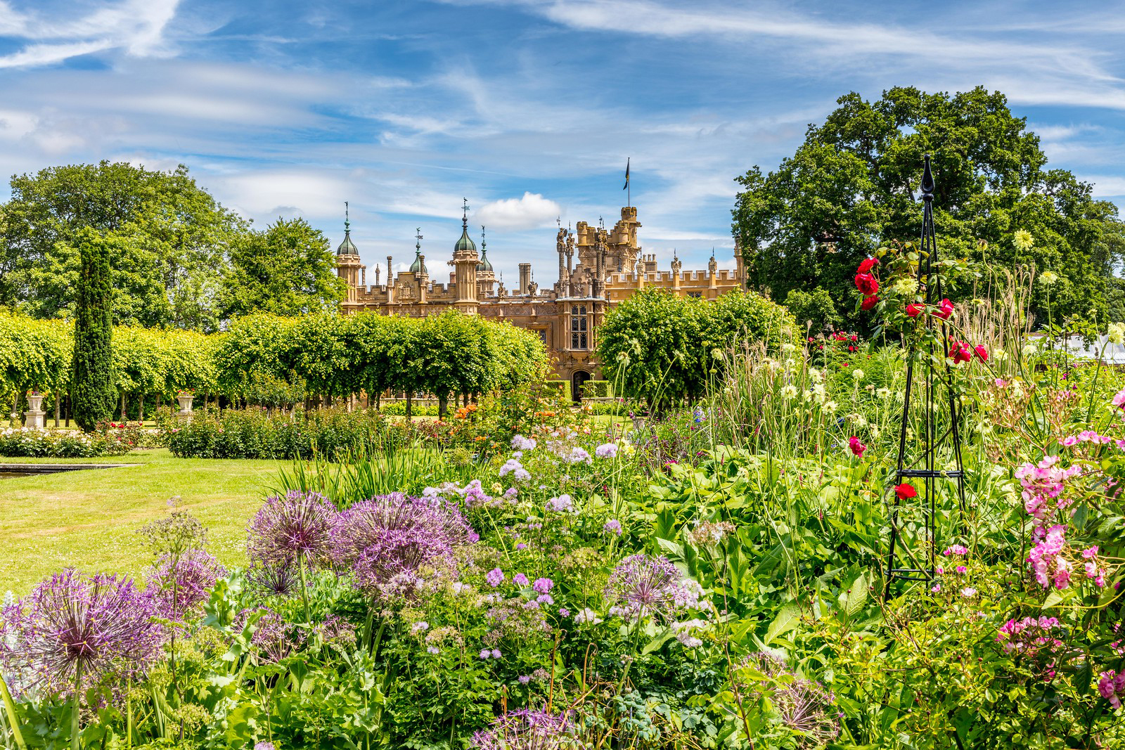Visit Herts Knebworth House