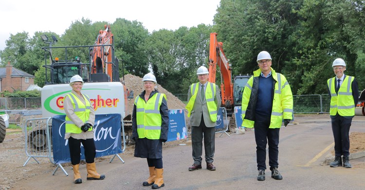 Tina Barnard (Chair, Hertfordshire LEP Strategic Infrastructure Board), Cllr Linda Haysey and Adam Wood (Head of Infrastructure & Regeneration, Hertfordshire LEP) joined representatives from East Herts Council and Rydon Construction to mark the start of work at Northgate End.